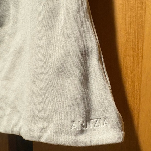 Aritzia Original Contour Optimum Halter Top Size S - Picture 4 of 5